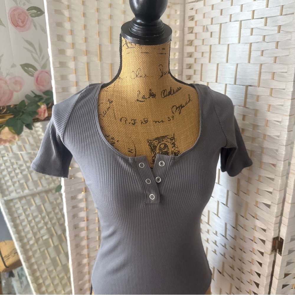 Gray Ribbed Button-Front Top